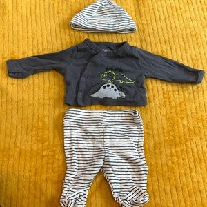 3 piece Dino outfit